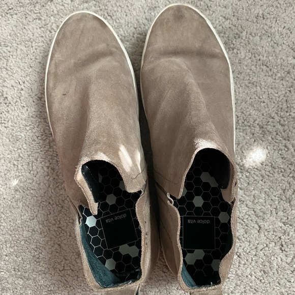 Dolce Vita Tate suede slip on sneakers in tope - Picture 5 of 5